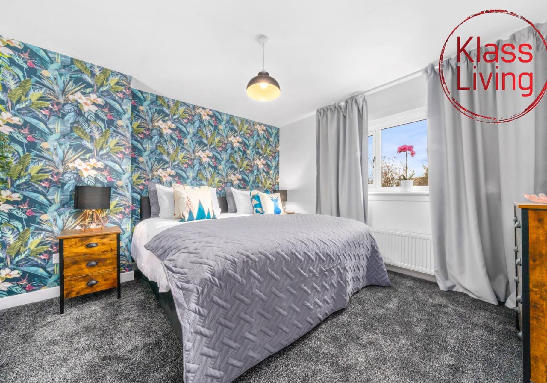 West End House By Klass Living Bellshill Zewnętrze zdjęcie